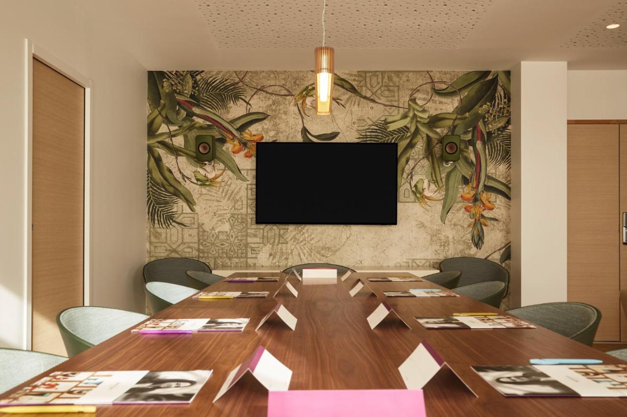 Hotel Mercure Gare Tgv Avignon