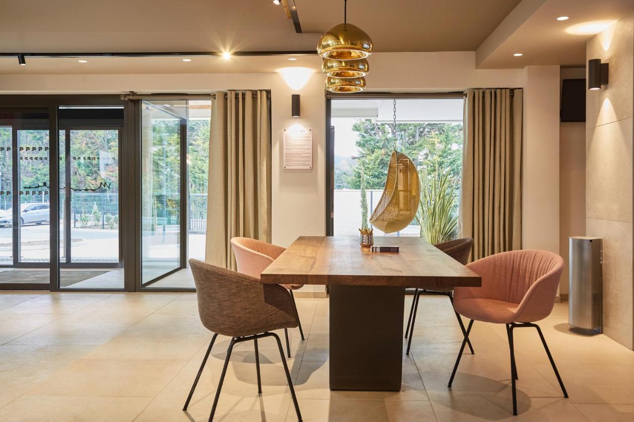 Hotel Mercure Gare Tgv Avignon